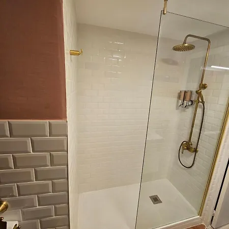Charmante Proche Du Temple Apartment